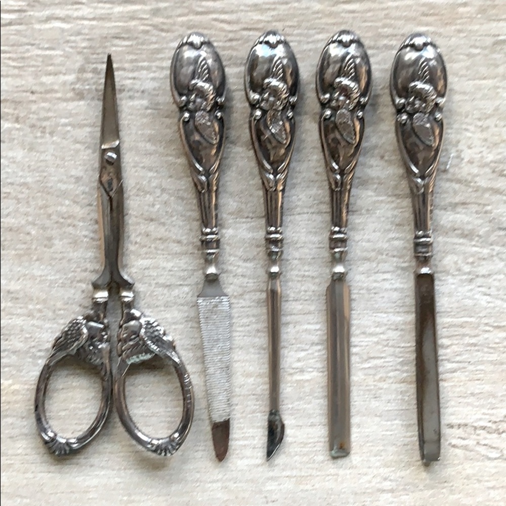 Vintage manicure set